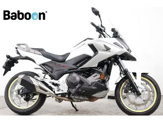 skadebil auto Honda V-60 NC 750 X DCT C-ABS 2016/8