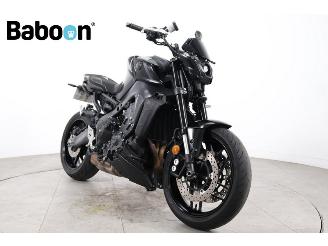 Yamaha MT-09  picture 2
