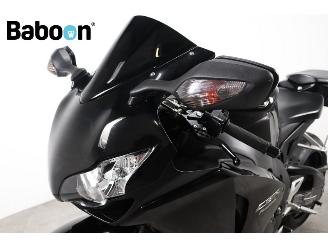 Honda CBR 1000 RR Fireblade picture 15