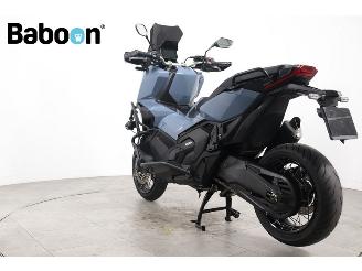 Honda  X-ADV picture 8