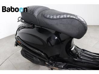 Vespa  Sprint 25KM picture 18