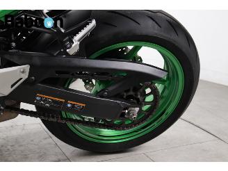 Kawasaki Z 900  picture 12