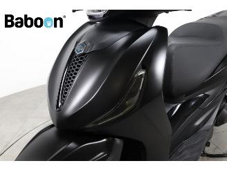 Piaggio Beverly 400 S HPE picture 15