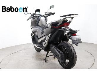 Honda  X-ADV picture 6
