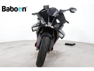 BMW  S 1000 RR picture 3