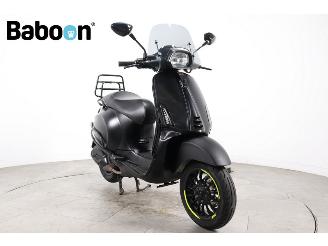 Vespa  Sprint 125 picture 2