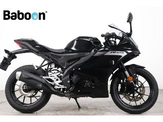 Yamaha  YZF R 125 ABS picture 1