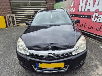 Opel Astra 1.8 temptation picture 5