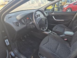 Peugeot 308 1.6 vti style picture 8