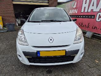Renault Clio 1.2 acces AIRCO picture 7