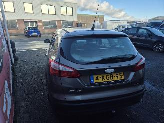 Ford Focus 1.6 tdci econetic lease trend picture 4