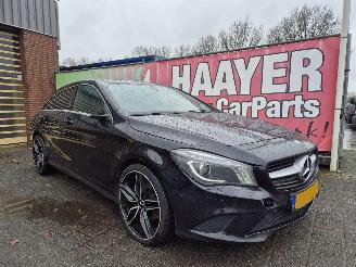 Voiture accidenté Mercedes Cla-klasse shooting brake 220 cdi prestige 2016/4