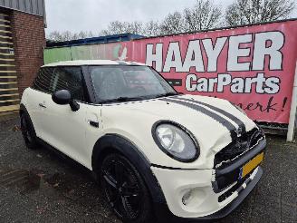 Voiture accidenté Mini One 1.2 one 2014/9