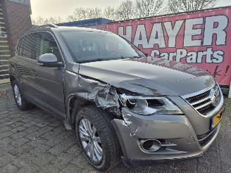 damaged passenger cars Volkswagen Tiguan 1.4 TSI Sport&style 2010/10