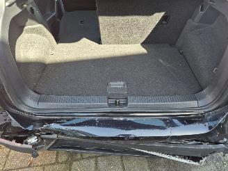 Volkswagen T-Cross 1.0 TSI Style picture 5