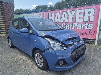 Coche accidentado Hyundai I-10 1.0i i-motion comfort 2016/1