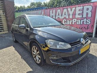 Unfallwagen Volkswagen Golf 1.2 tsi business edition 2014/9