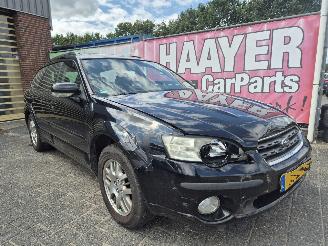 krockskadad bil auto Subaru Outback 2.5i comfort 4 wheel drive 2007/1