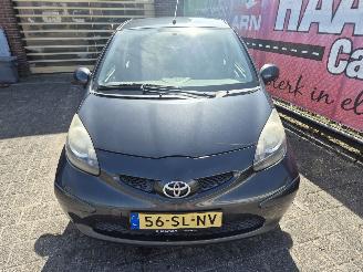 Toyota Aygo 1.0 12v picture 8