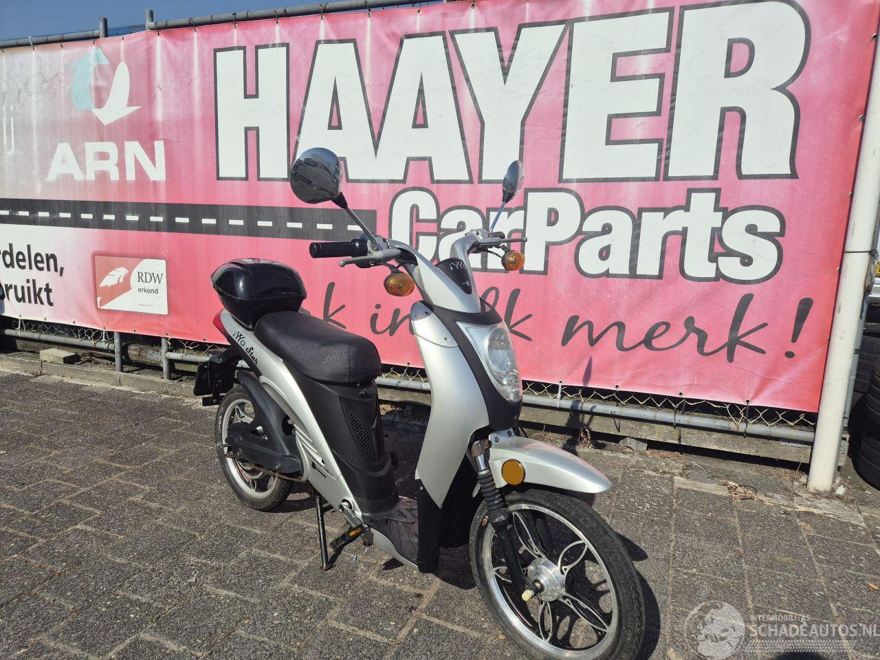 Benzhou  fyjiang snorfiets iyyo star