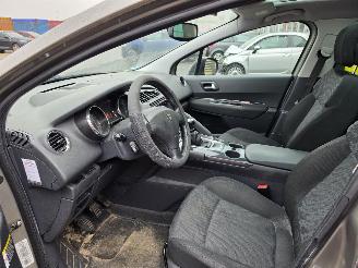 Peugeot 3008 1.6 THP Premiere picture 10