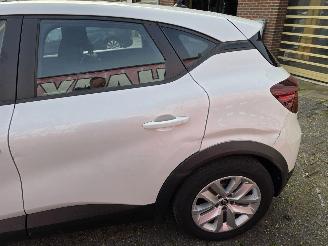 Renault Captur 1.6e-Tech full hybrid 145 evolution picture 7