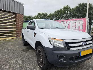 krockskadad bil bedrijf Ford Ranger 2.2 tdci XL super cab 2016/8