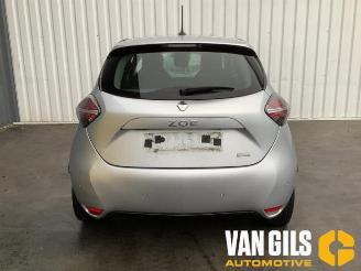 krockskadad bil auto Renault Zoé Zoe (AG), Hatchback 5-drs, 2012 R135 2020/2