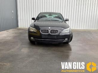 Vrakbiler auto BMW 5-serie 5 serie (E60), Sedan, 2003 / 2010 530i 24V 2008/10