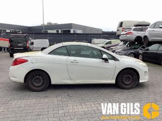 Peugeot 308 308 CC (4B), Cabrio, 2009 / 2015 1.6 16V THP 150 picture 2