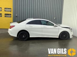Vrakbiler auto Mercedes Cla-klasse CLA (117.3), Sedan, 2013 / 2019 1.6 CLA-180 16V 2018/4