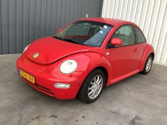 uszkodzony samochody osobowe Volkswagen Beetle  2001/12