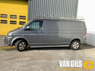 Coche siniestrado Volkswagen Transporter Transporter T5, Van, 2003 / 2015 2.0 TDI DRF 2013/9
