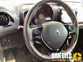 Peugeot 108 108, Hatchback, 2014 1.0 12V VVT-i picture 17