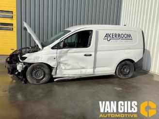 Salvage car Volkswagen Caddy Caddy Cargo V (SBA/SBH), Van, 2020 2.0 TDI BlueMotionTechnology 2021/4