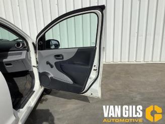 Suzuki Alto Alto, Hatchback 5-drs, 2009 1.0 12V picture 11