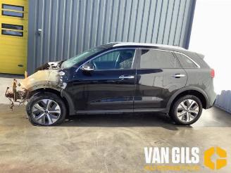 Vrakbiler auto Kia Niro Niro I (DE), SUV, 2016 / 2022 E-Niro 64 kWh 2021/11