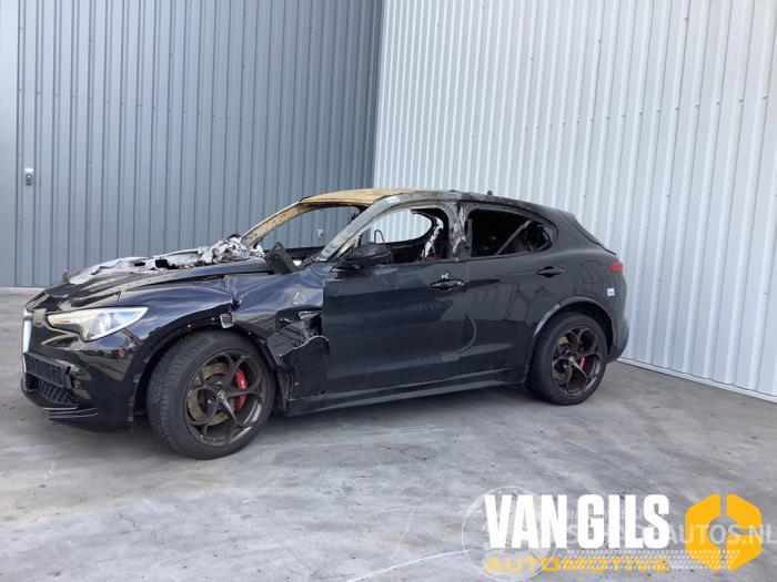 Alfa Romeo Stelvio Stelvio (949), SUV, 2017 2.9 Bi-Turbo V6 24V Q4