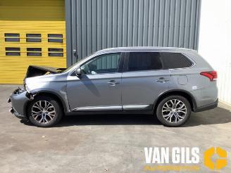 Vrakbiler auto Mitsubishi Outlander Outlander (GF/GG), SUV, 2012 / 2022 2.0 16V 4x2 2016/5