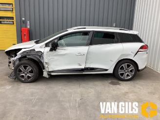demontáž osobní automobily Renault Clio Clio IV Estate/Grandtour (7R), Combi 5-drs, 2012 / 2021 0.9 Energy TCE 12V 2015/1