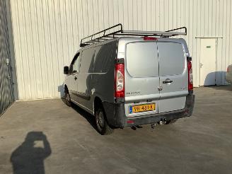Peugeot Expert Zeer nette auto, start en loopt op 3 cilinders. picture 8