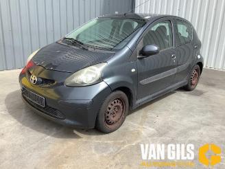 Toyota Aygo Aygo (B10), Hatchback, 2005 / 2014 1.0 12V VVT-i picture 3