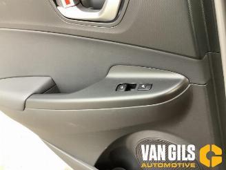 Hyundai Kona Kona (OS), SUV, 2017 / 2023 1.6 GDi HEV 16V picture 25