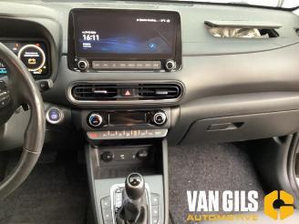 Hyundai Kona Kona (OS), SUV, 2017 / 2023 1.6 GDi HEV 16V picture 22