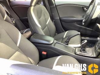 Volvo V-40 V40 (MV), Hatchback 5-drs, 2012 / 2019 1.5 T3 16V Geartronic picture 13