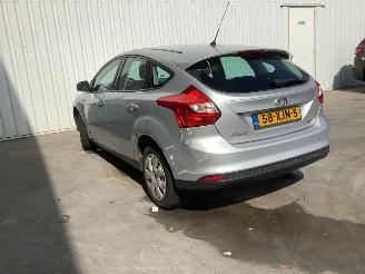 Ford Focus 1.0 Ti-VCT EcoBoost, benzine picture 8