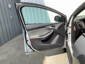 Ford Focus 1.0 Ti-VCT EcoBoost, benzine picture 15