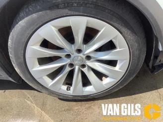 Tesla Model X Model X, SUV, 2013 / 2026 EV AWD picture 5