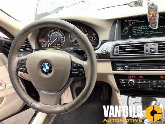 BMW 5-serie 5 serie (F10), Sedan, 2009 / 2016 530d 24V picture 23