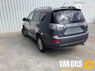 Mitsubishi Outlander  picture 9